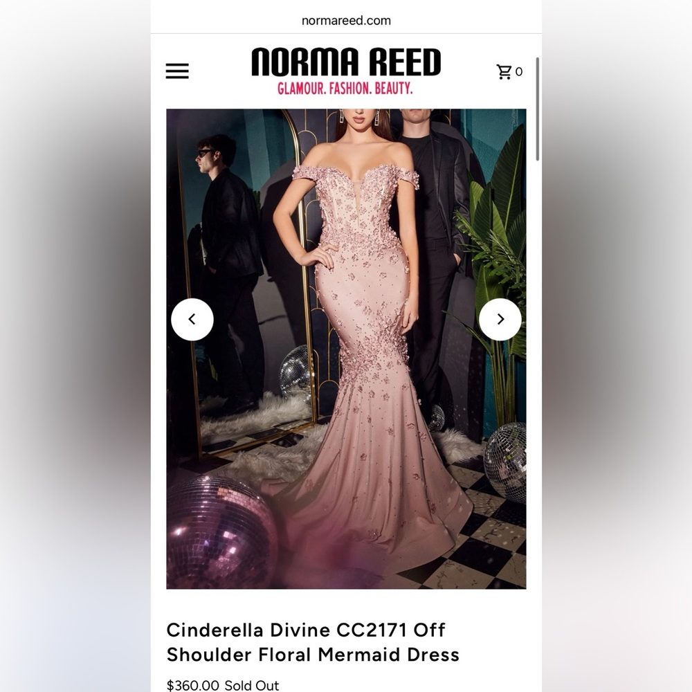 Chic Pink Lace Maxi Dress